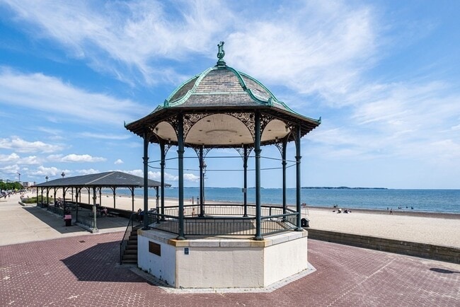 Photo - 83 Bradstreet Ave Unidad #202