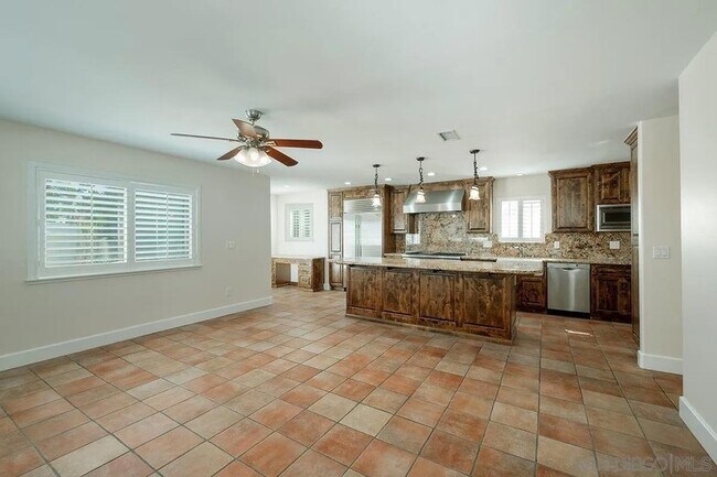 308 Palm Ave