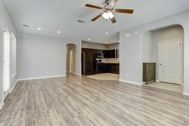 Photo - 4524 Esper Ln