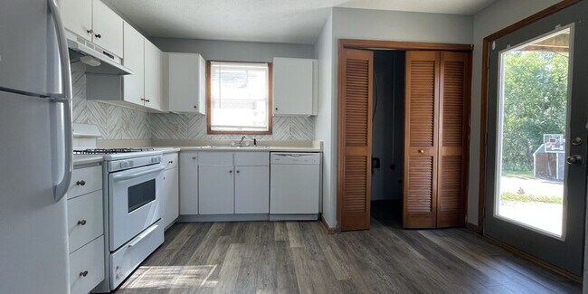 Stone Dr. 350 - Stone Dr. 350 Condo