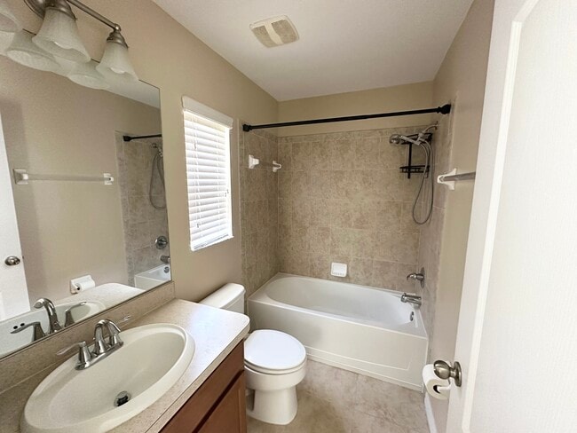 Photo - 4244 Birch Pond Loop