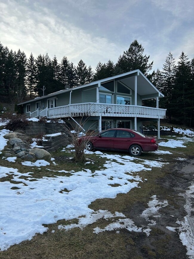 Photo - 180 Kookoosint Trail