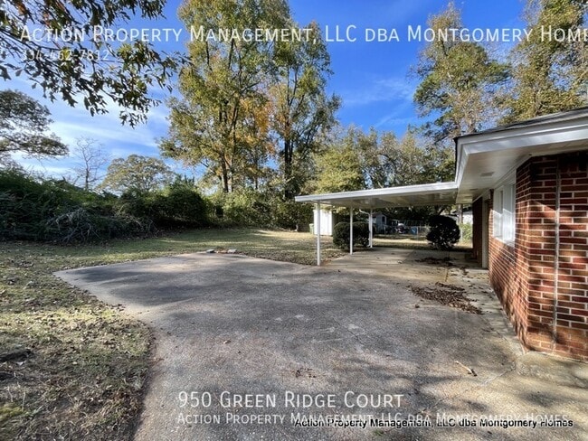 950 Green Ridge Ct