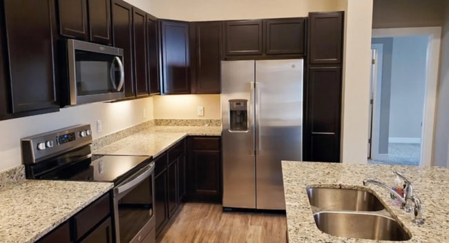 Photo - Large 2 Bedroom Condo with Patio!