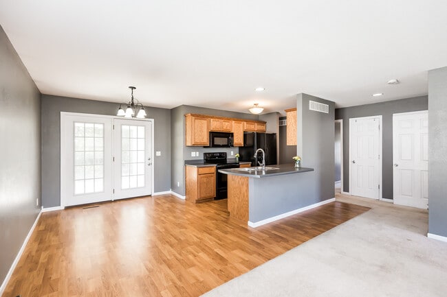 Photo - 338 16th St Cir