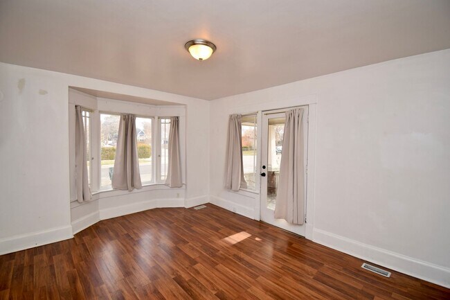 Photo - 281-283 E Edith Ave Unidad 283 E Edith Ave