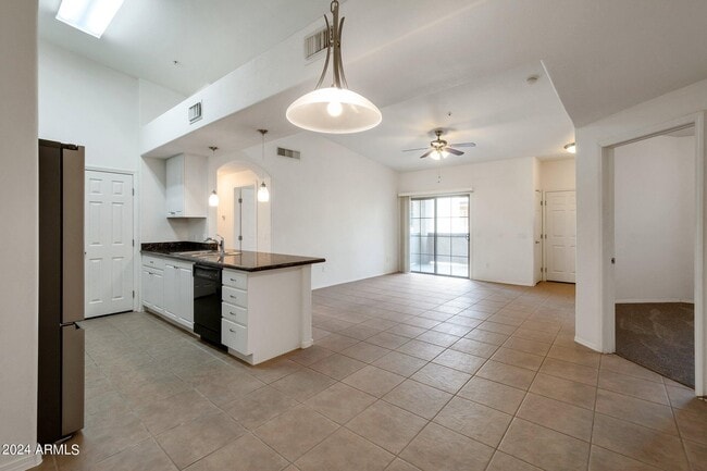 Building Photo - 10136 E Southern Ave Unit 3075