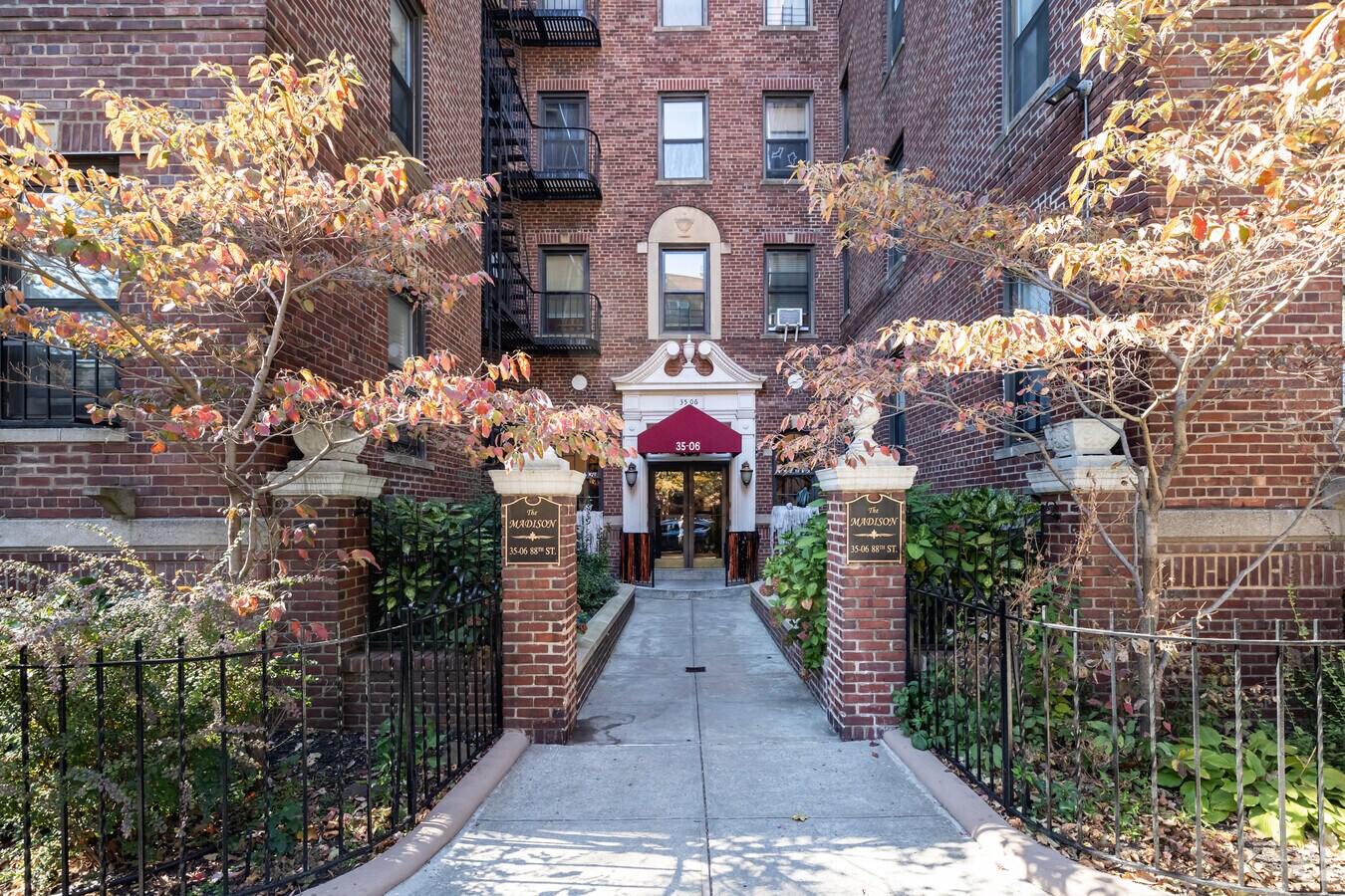 Photo - 3506 88th St