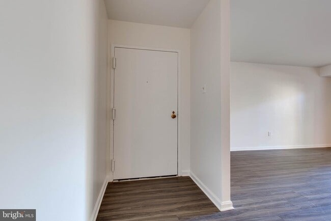 Photo - 822 Quince Orchard Blvd Unidad 822-P2