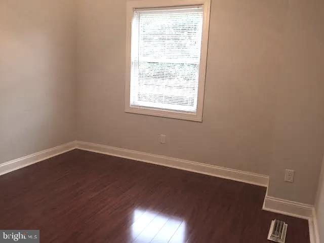 Building Photo - 1603 West St Unit APARTMENT #3