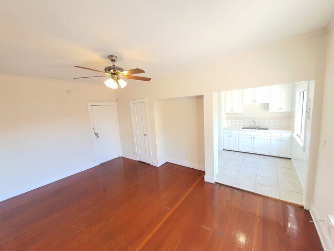 Photo - 1267 Vin Scully Ave Unit 28