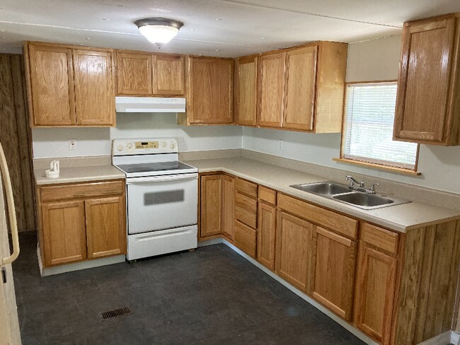 Photo - 20504 Spanish Ln