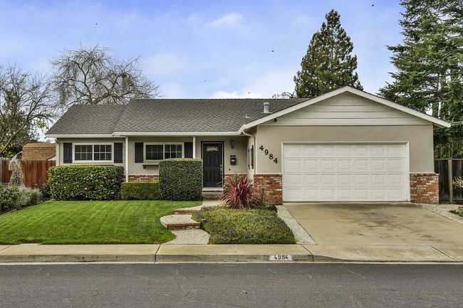 Building Photo - 4984 Hames Dr