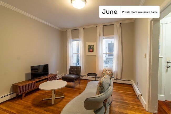 Photo - Room in Shared 5 bed/2 bath home Unit A