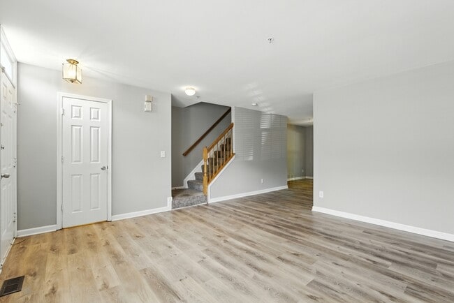Photo - 159 Brightwater Dr