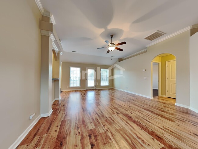 Photo - 352 Brighton Woods Dr