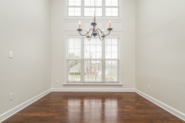 Photo - 1801 Devon Dr