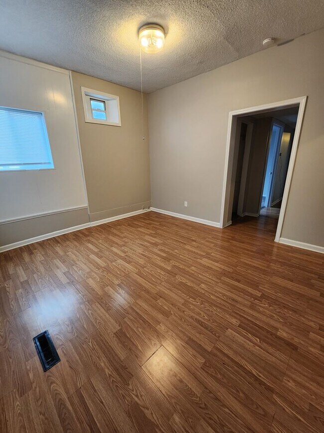 Photo - 1002-1004 Pearl Unit 1004 Pearl St A