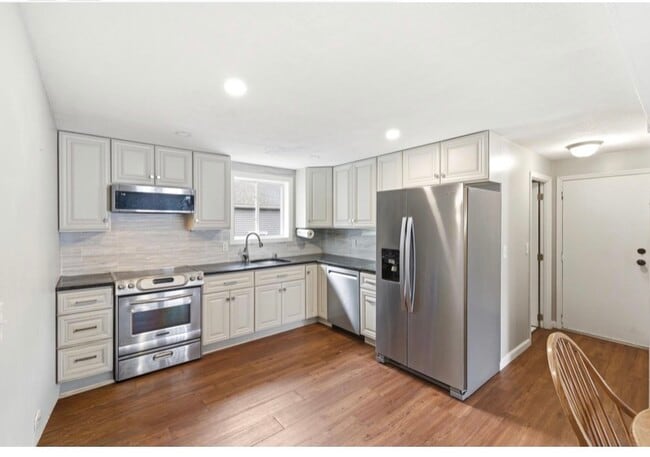 Photo - 7 Royal Dane Dr Unit Year Round