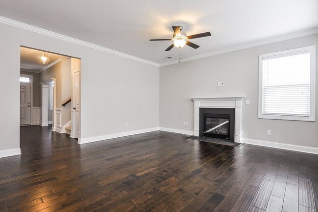 Photo - 57 Ravencliff Ridge