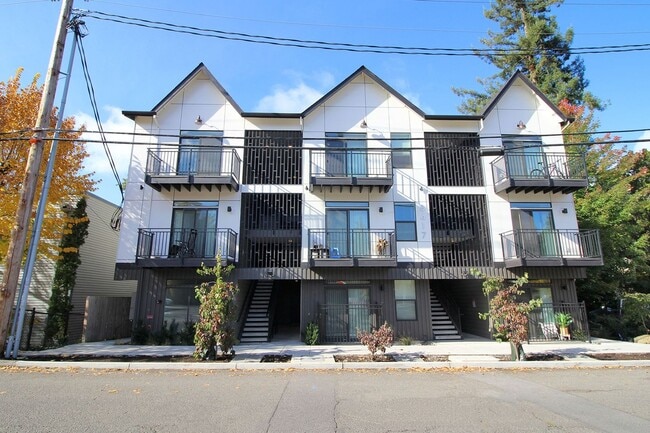 Photo - 8417 SW 24th Ave Unit 315