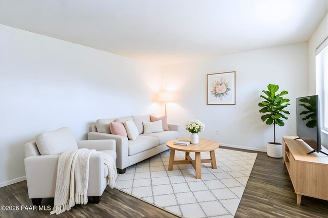 Photo - 2625 N Alvernon Way