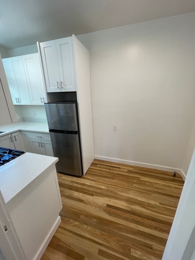 Photo - 2300 22nd Ave Unidad 6