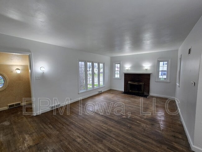 Photo - 1524 Williston Ave