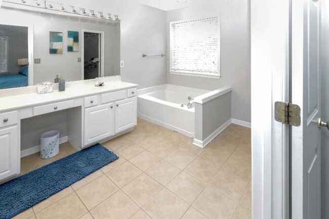 Photo - 4030 Ridgefair Dr