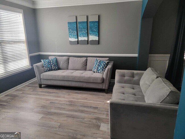 Photo - 4595 Blazing Tr