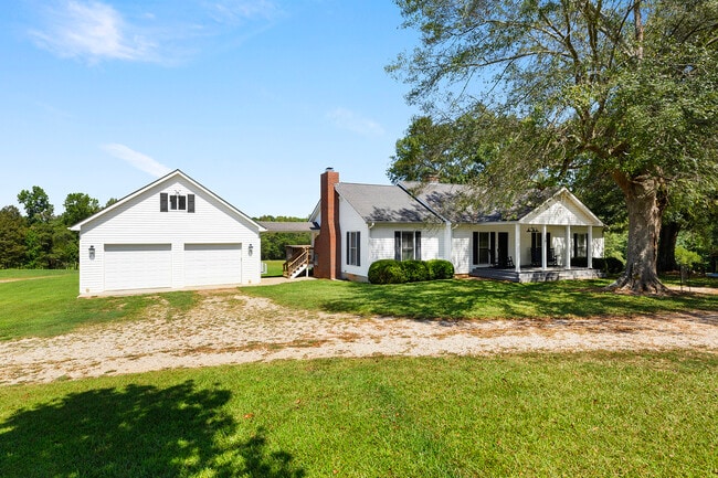 Photo - 12575 Hutchesons Ferry Rd