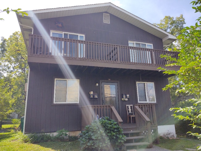 Photo - 75 Ridgeway St