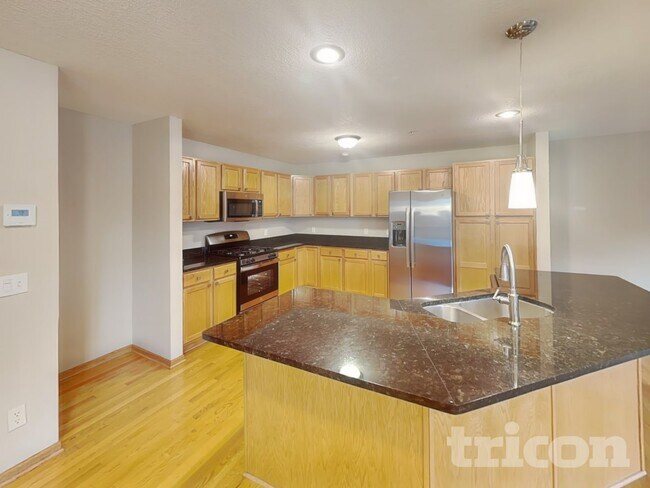 Photo - 7010 S Park Dr