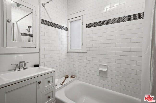 Photo - 1916 3rd St Unit 1916