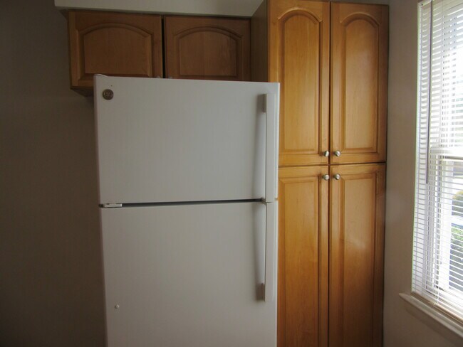 Photo - 1717 E 31st St Unidad 2N