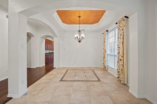 Photo - 2404 Windgate Dr