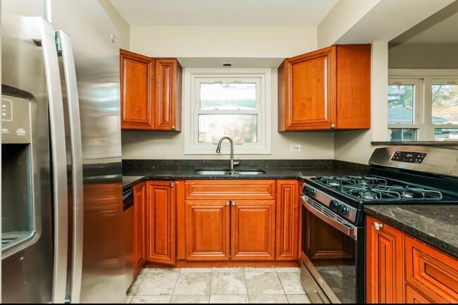 Photo - 10114 S California Ave