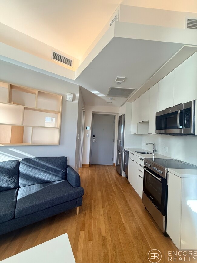 Photo - 115 Mt Auburn St Unit 45