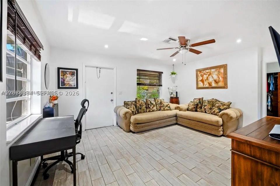 Photo - 5120 SW 26th Ave Unit 1-2