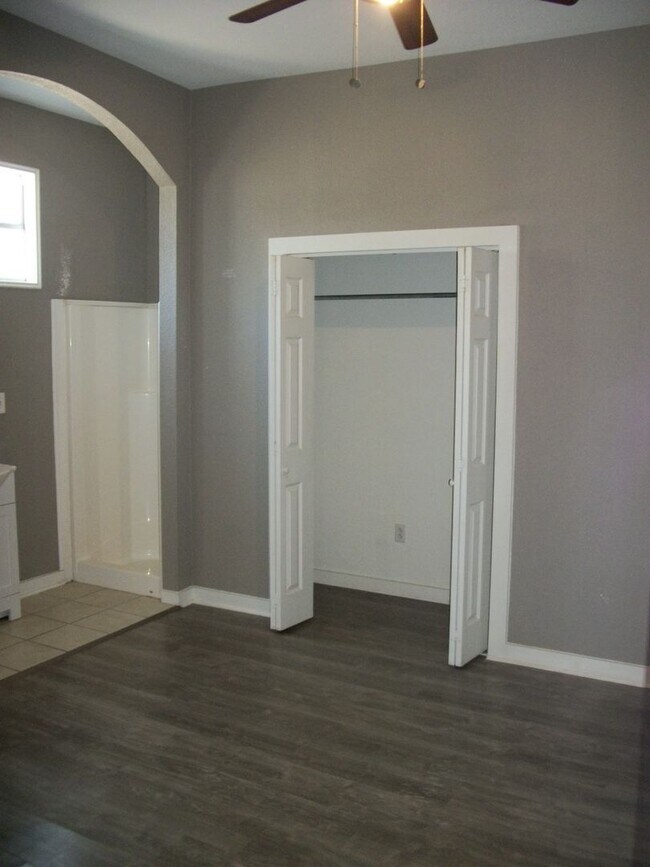 Photo - GREAT RENTAL NEAR DOWNTOWN!