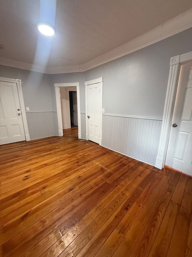 Photo - 22 Benkard Ave Unit 1