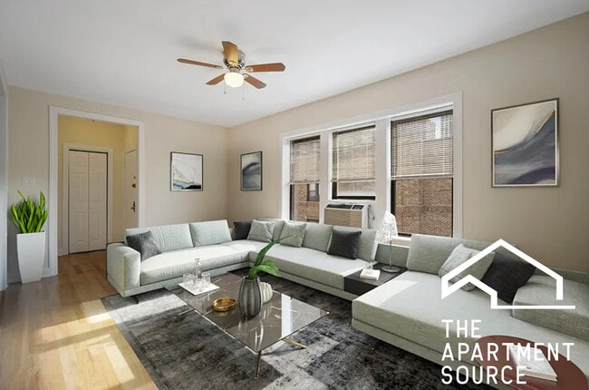 Photo - 3723 N Pine Grove Ave Unit N1