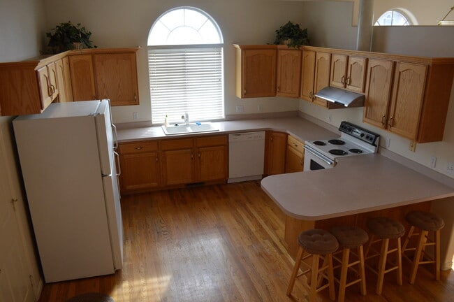 Photo - Huge Orem Home in Great Location