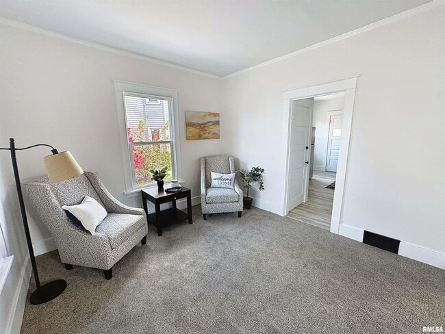 Photo - 3 Bedroom Rental in Moline