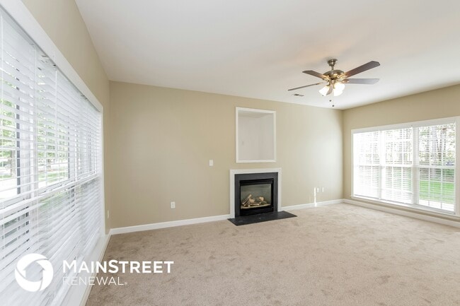 Photo - 4000 Enderbury Dr