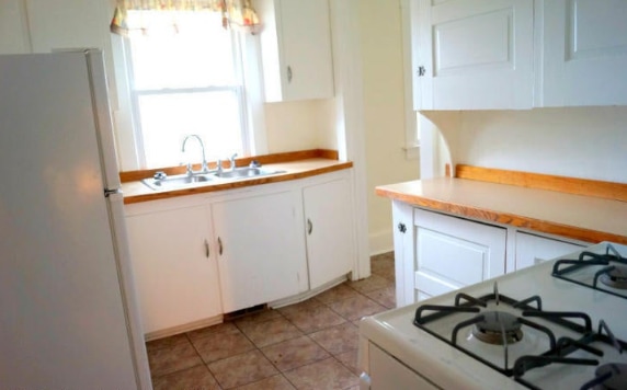 Photo - 329 Fenton St