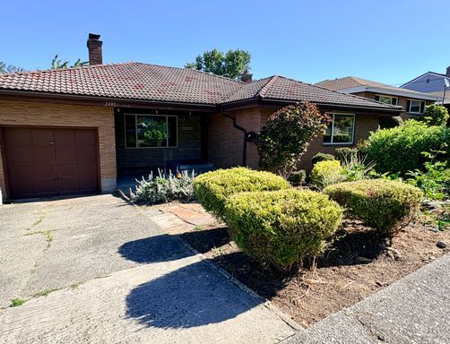 Photo - 5 Bed/1.5 Bath Beacon Hill Home with Gorgeous Views!