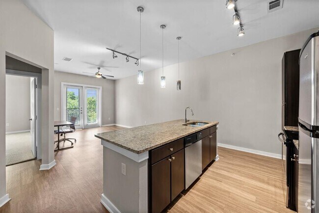 Building Photo - 1900 Barton Springs Rd Unit 2046 Rental