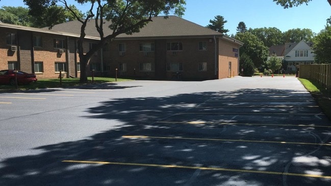 University Manor
