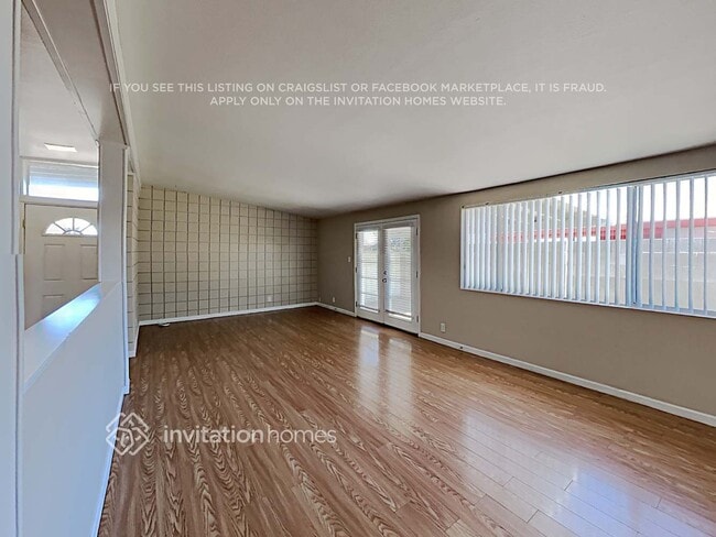 Photo - 3735 W Puget Ave